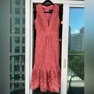 Nicole Miller Sz 4 Evalina Scalloped Lace V-Neck Sleeveless pink rose coral